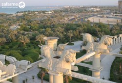 ارزان-ترین-هتل-کیشکیش یکی از جذاب‌ترین مقاصد گردشگری ایران است و هر سال افراد زیادی برای خرید، تفریح، ورزش‌های آبی و استراحت راهی این جزیره زیبا می‌شوند. اگر قصد دارید با بودجه محدود به کیش سفر کنید، اصلاً نگران نباشید؛ زیرا این جزیره هتل‌های ارزان و اقتصادی زیادی دارد که می‌توانند اقامتی راحت، امن و مقرون‌به‌صرفه را برای شما فراهم کنند. انتخاب هتل اقتصادی نه‌تنها باعث مدیریت بهتر هزینه‌ها می‌شود، بلکه فرصت بیشتری برای لذت‌بردن از تفریحات جذاب جزیره فراهم می‌کند.  